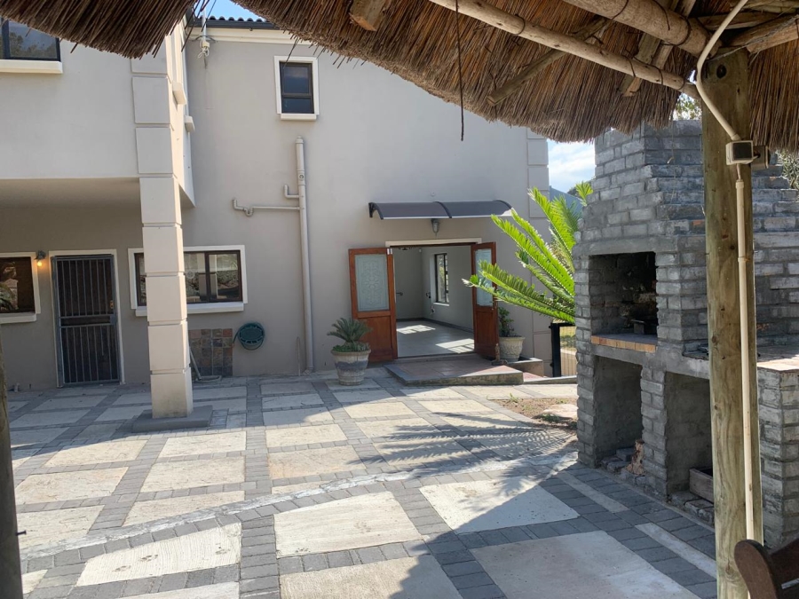 4 Bedroom Property for Sale in Cola Beach Western Cape